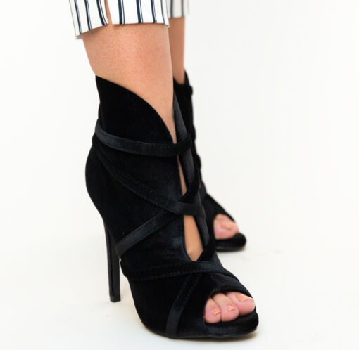 Black Friday 2022 Botine Flores Negri