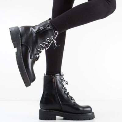 Black Friday Ghete Travolta Negre