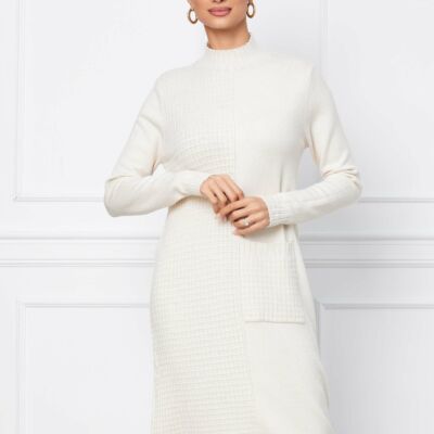 Black Friday 2022 Rochie Alexandra ivoire din tricot cu buzunar