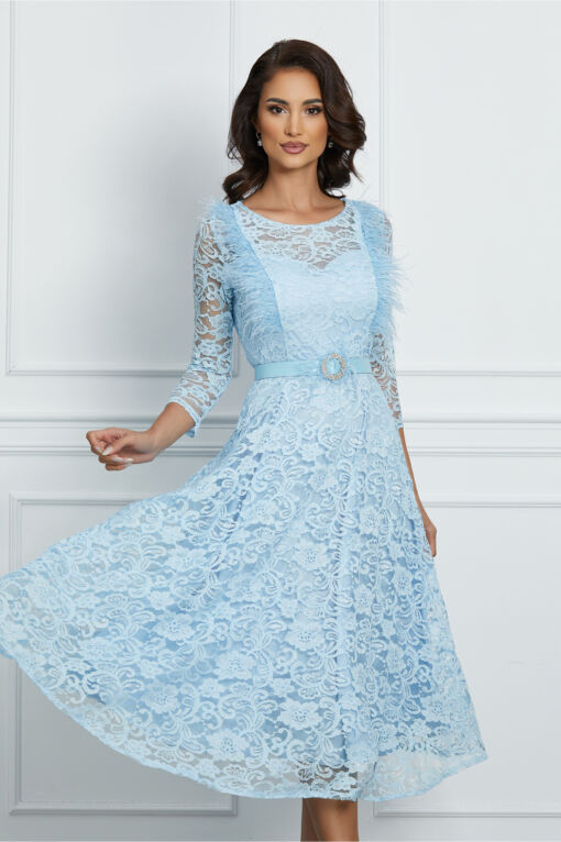 Black Friday 2022 Rochie Claire bleu din dantela cu pene si curea
