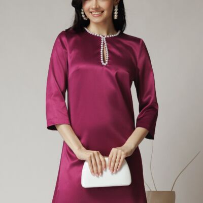 Black Friday Rochie DY Fashion eleganta din satin magenta cu perle la bust