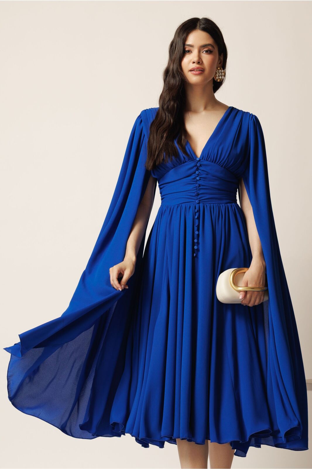 Black Friday Rochie DY Fashion midi albastra din voal in clos cu nasturi si maneci ample