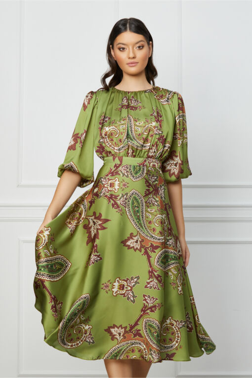 Black Friday 2022 Rochie Dy Fashion din satin verde olive cu imprimeuri maro
