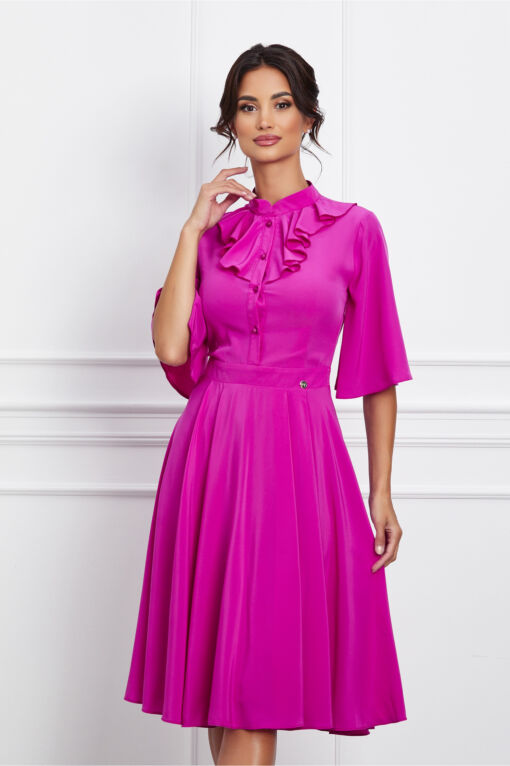 Black Friday 2022 Rochie Dy Fashion fucsia cu nasturi si volan la bust