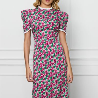 Black Friday 2022 Rochie Dy Fashion roz cu imprimeuri florale verzi si volanase la maneci si decolteu