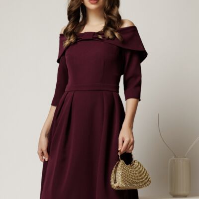 Black Friday Rochie Irene midi magenta in clos cu umerii goi si funda la bust