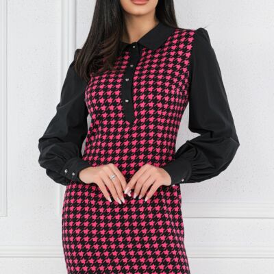 Black Friday 2022 Rochie MBG neagra cu imprimeu pepit fucsia si nasturi la bust