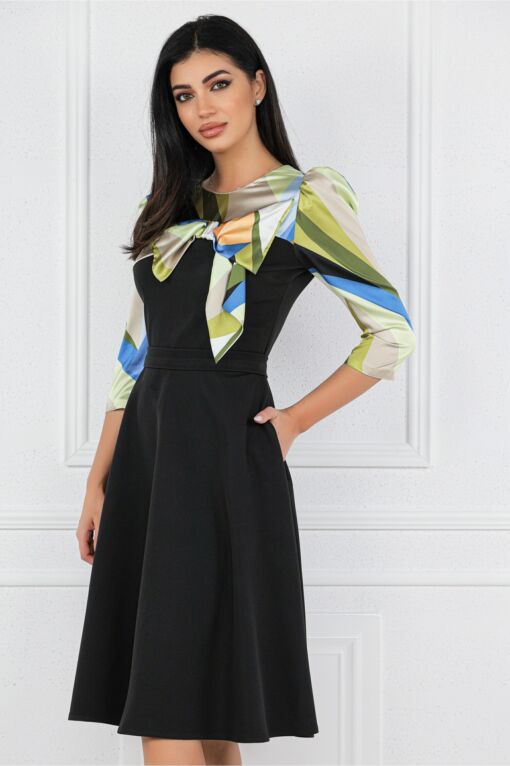 Black Friday 2022 Rochie MBG neagra cu imprimeu verde fistic si funda la bust
