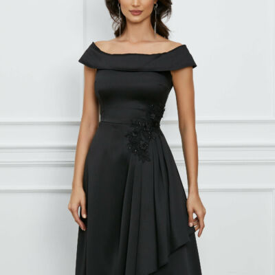 Black Friday 2022 Rochie MBG neagra din tafta cu broderie in talie