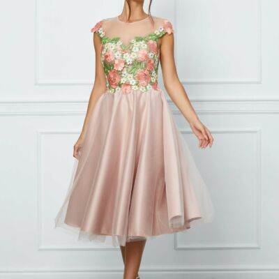Black Friday 2022 Rochie MBG roz cu broderie florala la bust