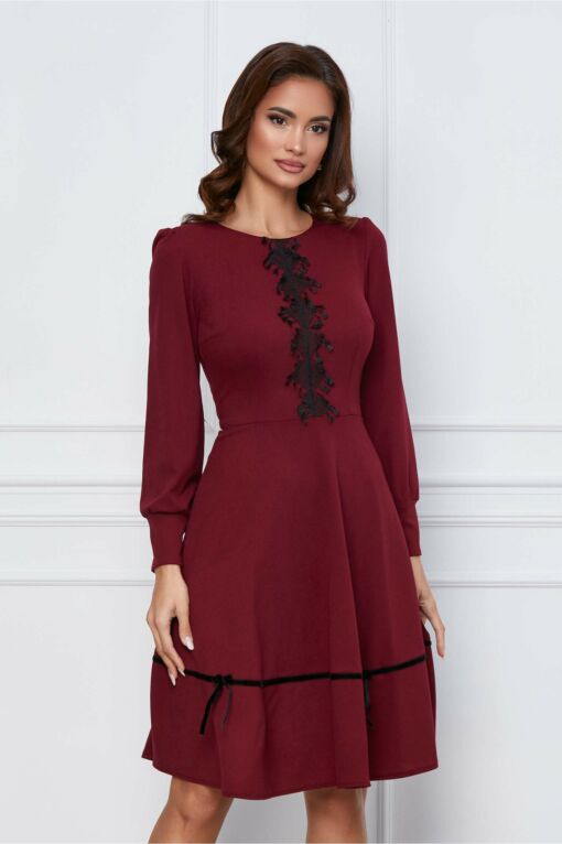 Black Friday 2022 Rochie Moze bordo cu broderie la bust