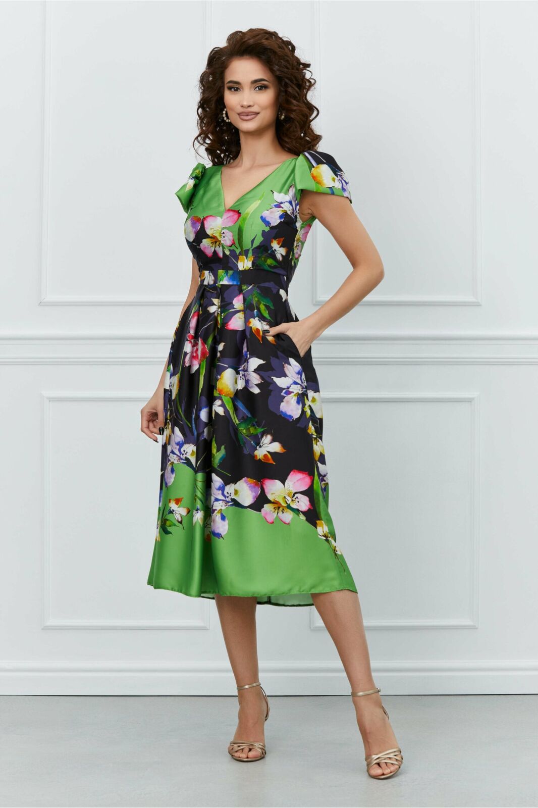 Black Friday 2022 Rochie Moze neagra cu imprimeu floral verde