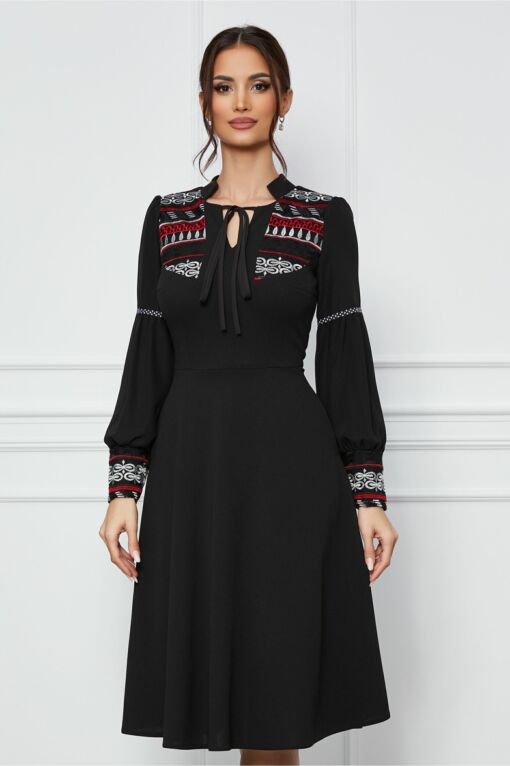 Black Friday 2022 Rochie Moze neagra din crep cu motive florale