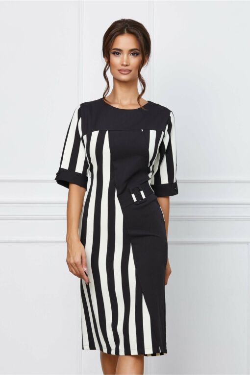 Black Friday 2022 Rochie Tania neagra cu dungi albe si aplicatie tip curea