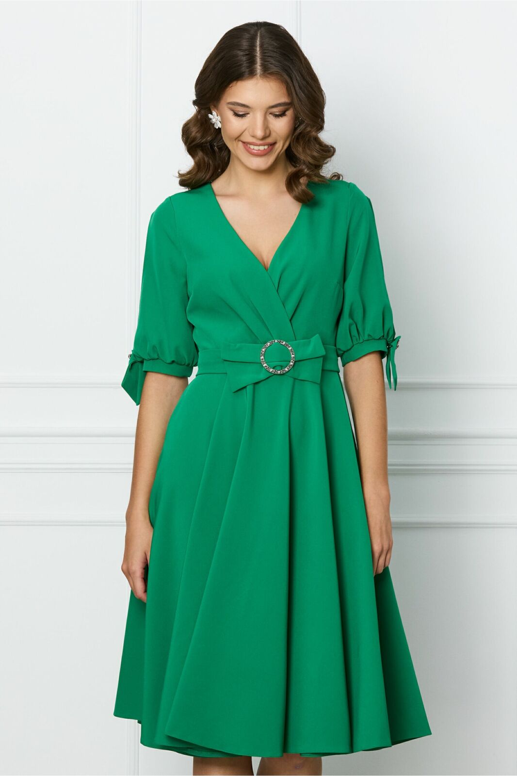 Black Friday Rochie verde clos cu catarama in talie